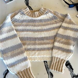Free people cropped sweater size medium